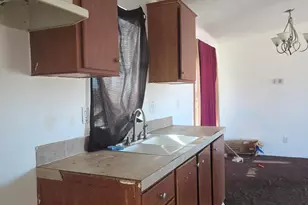 9572 Smith Rd, Phelan, CA 92371 - Photo 14