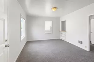 40 Foss St, Susanville, CA 96130 - Photo 10