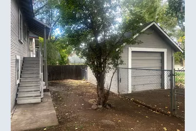 40 Foss Street, Susanville, CA 96130 - Photo 8