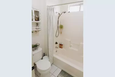 54205 Avenida Alvarado, La Quinta, CA 92253 - Photo 2