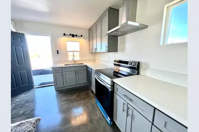 2774 Kickapoo Trail, Landers, CA 92285 - Photo 10