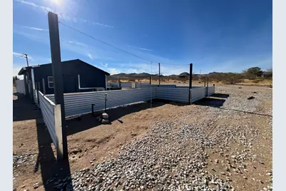 2774 Kickapoo Trail, Landers, CA 92285 - Photo 32