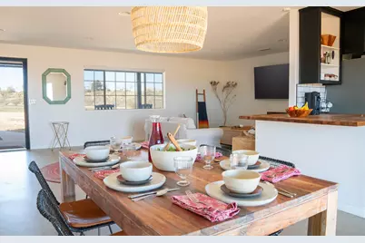 56625 Lowe Avenue, Yucca Valley, CA 92284 - Photo 8