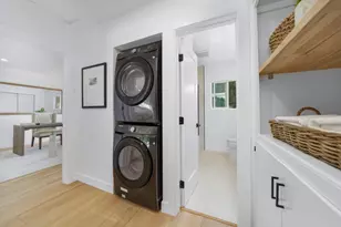 3181 Cadet Ct, Los Angeles, CA 90068 - Photo 22