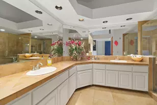 141 Desert Falls Cir, Palm Desert, CA 92211 - Photo 20