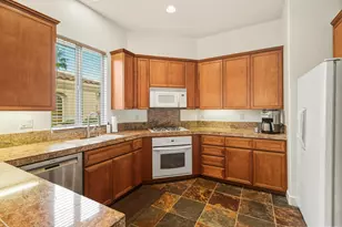 80890 Via Puerta Azul, La Quinta, CA 92253 - Photo 10