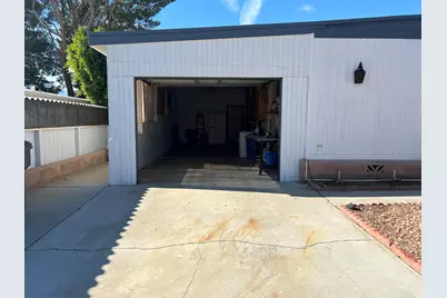 16821 Lakeside Court, Desert Hot Springs, CA 92241 - Photo 32