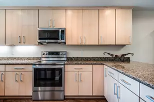 84 La Ronda Dr, Rancho Mirage, CA 92270 - Photo 12