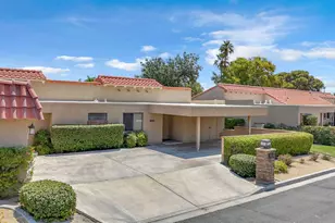 41640 Jupiter Hills Ct, Palm Desert, CA 92211 - Photo 2