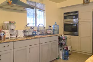 1393 Pine Pl, Thermal, CA 92274 - Photo 12