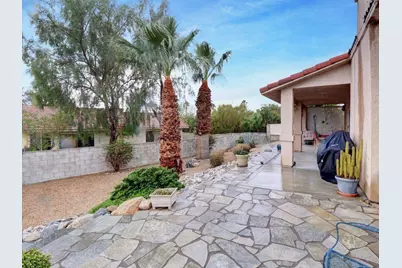 64859 Smith Court, Desert Hot Springs, CA 92240 - Photo 4