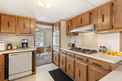 73270 Colonial Drive, Thousand Palms, CA 92276 - Photo 10