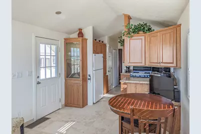 70200 Dillon Road #328, Desert Hot Springs, CA 92241 - Photo 12