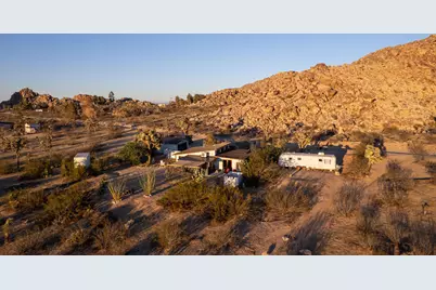 8388 Old Vine Road, Joshua Tree, CA 92252 - Photo 32