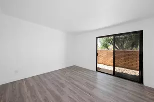 28 Chandra Ln, Rancho Mirage, CA 92270 - Photo 8