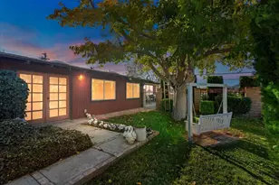 58748 Natoma Trail, Yucca Valley, CA 92284 - Photo 2