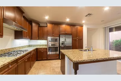 570 Calle Vibrante, Palm Desert, CA 92211 - Photo 6