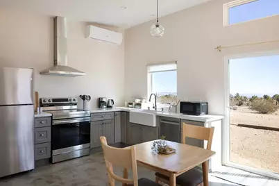 4039 Greasewood Lane, Yucca Valley, CA 92284 - Photo 10