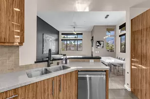 900 E Palm Canyon Dr, Palm Springs, CA 92264 - Photo 30