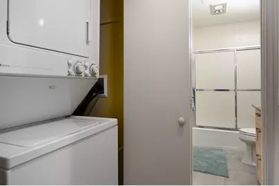 70 Lakeview Drive, Palm Springs, CA 92264 - Photo 20