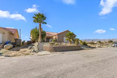 16443 Maunaloa Road, Desert Hot Springs, CA 92240 - Photo 32