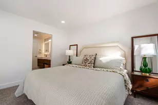 1125 E Sunny Dunes Rd, Palm Springs, CA 92264 - Photo 18