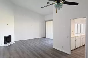 464 E Calle Begonia, Palm Springs, CA 92262 - Photo 6