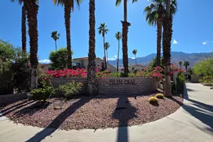 464 E Calle Begonia, Palm Springs, CA 92262 - Photo 2