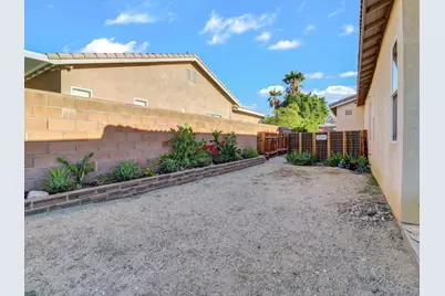 13633 Overlook Drive, Desert Hot Springs, CA 92240 - Photo 28
