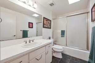 45760 Ocotillo Dr, Palm Desert, CA 92260 - Photo 18