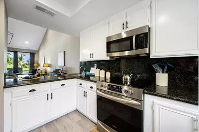 146 Las Lomas, Palm Desert, CA 92260 - Photo 12