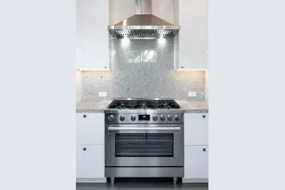 46950 Amir Drive, Palm Desert, CA 92260 - Photo 8