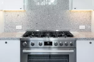 46950 Amir Dr, Palm Desert, CA 92260 - Photo 8