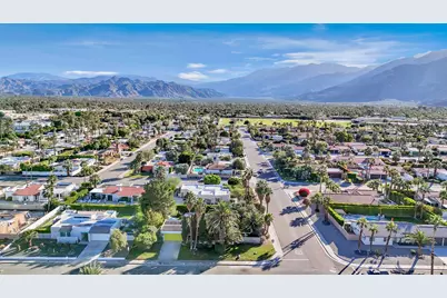 1385 E Via Escuela, Palm Springs, CA 92262 - Photo 32