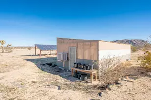 2467 Sand Dr, Landers, CA 92285 - Photo 34