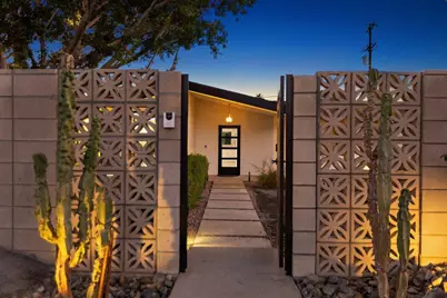 565 W Yorba Road, Palm Springs, CA 92262 - Photo 2