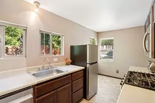 25140 Lodge Rd, Idyllwild, CA 92549 - Photo 8