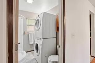 25140 Lodge Rd, Idyllwild, CA 92549 - Photo 12