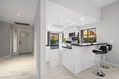 73428 Poinciana Place, Palm Desert, CA 92260 - Photo 10