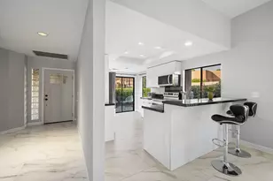 73428 Poinciana Pl, Palm Desert, CA 92260 - Photo 10