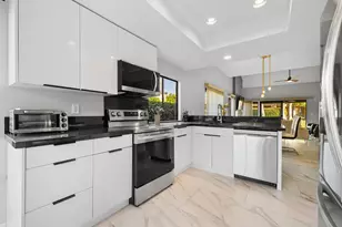 73428 Poinciana Pl, Palm Desert, CA 92260 - Photo 6