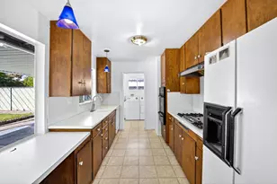 765 N Paseo De Anza, Palm Springs, CA 92262 - Photo 12