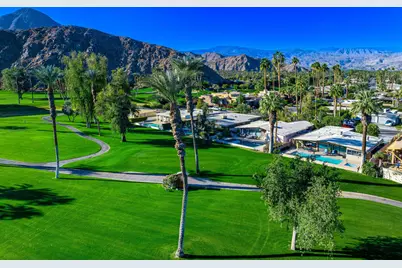 45758 Indian Wells Lane, Indian Wells, CA 92210 - Photo 2