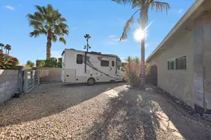 1617 E Paseo El Mirador, Palm Springs, CA 92262 - Photo 8