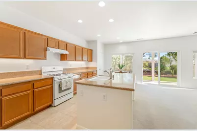 9086 Silver Star Avenue, Desert Hot Springs, CA 92240 - Photo 18