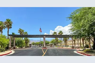 9086 Silver Star Avenue, Desert Hot Springs, CA 92240 - Photo 38