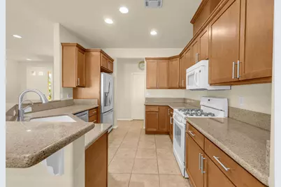 65096 Cliff Circle S, Desert Hot Springs, CA 92240 - Photo 16