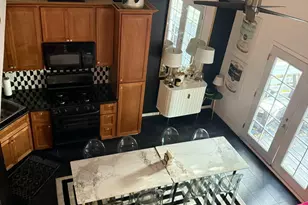 759 Ivy Ln, Lake Arrowhead, CA 92352 - Photo 4