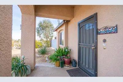 61869 Grand View Circle, Yucca Valley, CA 92284 - Photo 2