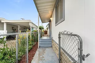 32220 San Miguelito Dr, Thousand Palms, CA 92276 - Photo 6